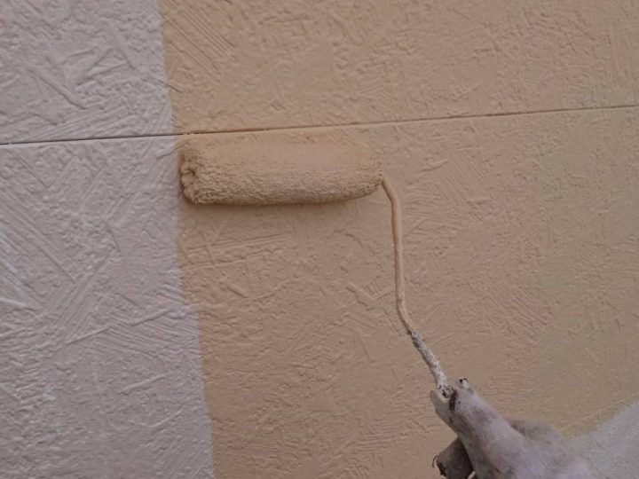外壁・中塗り