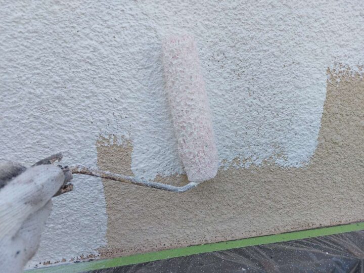 外壁塗装　下塗り